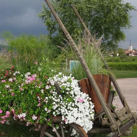 Le Petit Moulin *